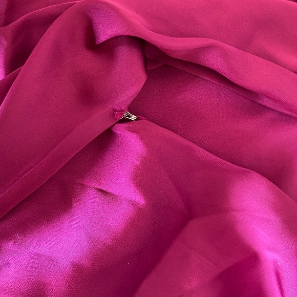 Express Fuchsia Satin Blouse, Size M - Picture 6 of 8